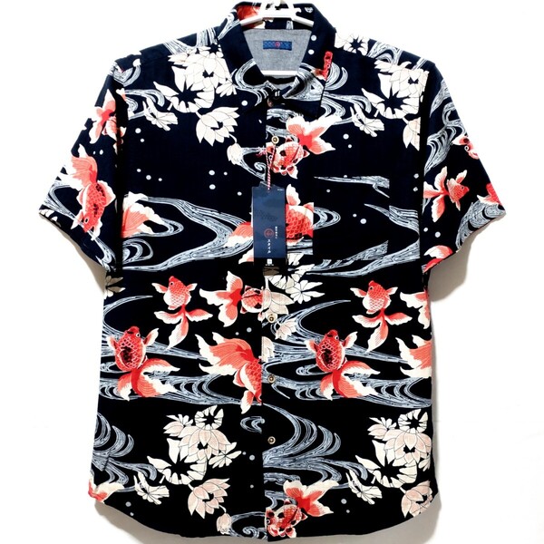 特価/未使用【サイズ=4L(3XL)】和スタイル/金魚/メンズ/半袖/カジュアル/シャツ/胸囲=110~118cm/black