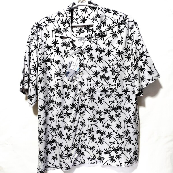 特価/未使用【サイズ=LL(XL)】ヤシ柄/メンズ/半袖/アロハシャツ/オープンシャツ/胸囲=104~112cm/light.gray