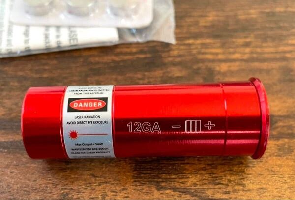レーザー ボアサイト 12番 ON/OFF スイッチ付きショットガン 12GA 散弾銃 ボアサイター ゼロイン調整
