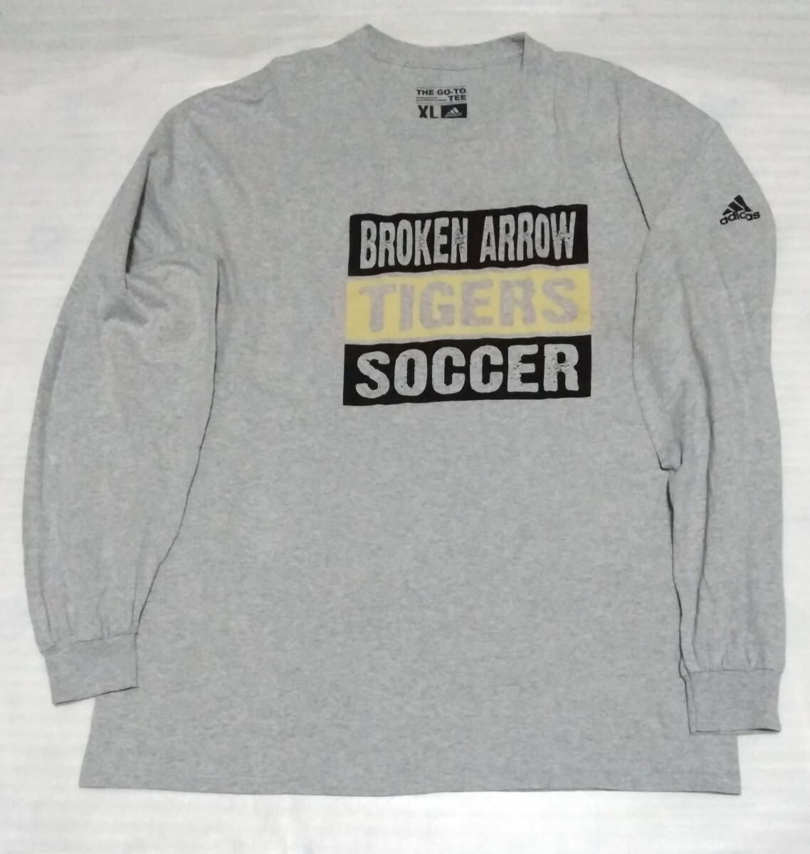 Yahoo!オークション -「glay tシャツ s」の落札相場・落札価格