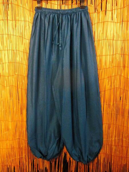 【SALE】⑥新品*男女兼用*青色*レーヨン素材*ふんわり*アラジンパンツ