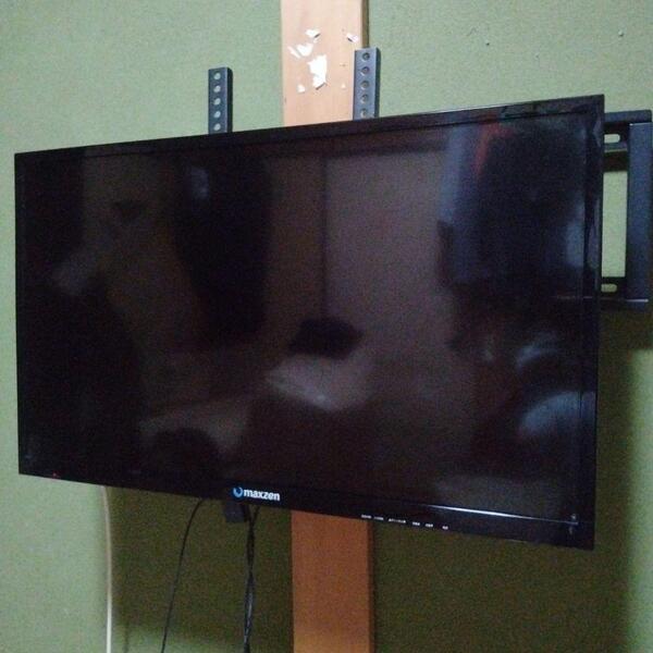 32型テレビ+録画HDD+Fire TV Stick+壁掛け金具セット