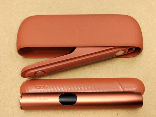 【USED】 IQOS ILUMAi アイコス イルマアイ ホルダー + チャージングケース セット ビビッドテラコッタ