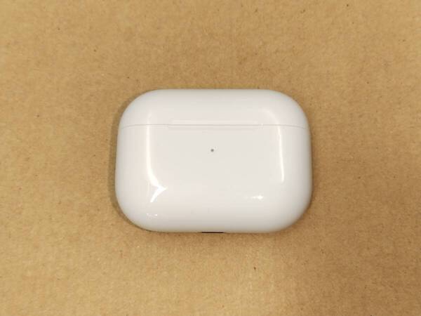 【USED】 P-① Apple 純正 Airpods Pro アップル エアーポッズ プロ 第1世代 充電ケース のみ A2190