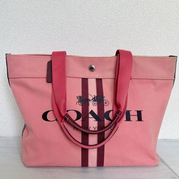 COACH コーチ レディース 肩掛け トートバッグ ワンショルダーバッグ キャンバス ピンク 大容量 A4収納可能 馬車ロゴ ブランド 391