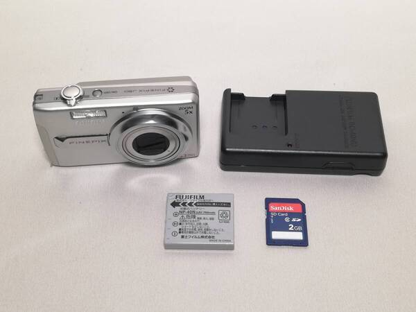 フジフィルム Fujifilm Finepix J50 5x コンパクトデジタルカメラ【SDカード・充電器・バッテリー付】
