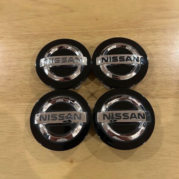 M271 日産 純正 黒 ブラック センターキャップ 4個 外径54mm