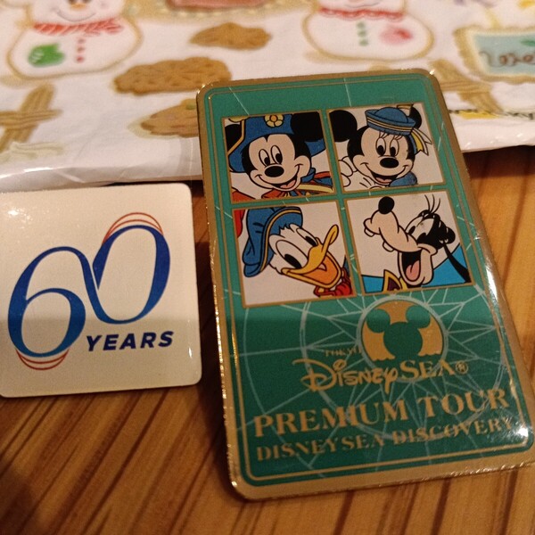 東京ディズニーリゾート シー プレミアム ツアー ピンバッジ 60ピンバッジ セット 非売品