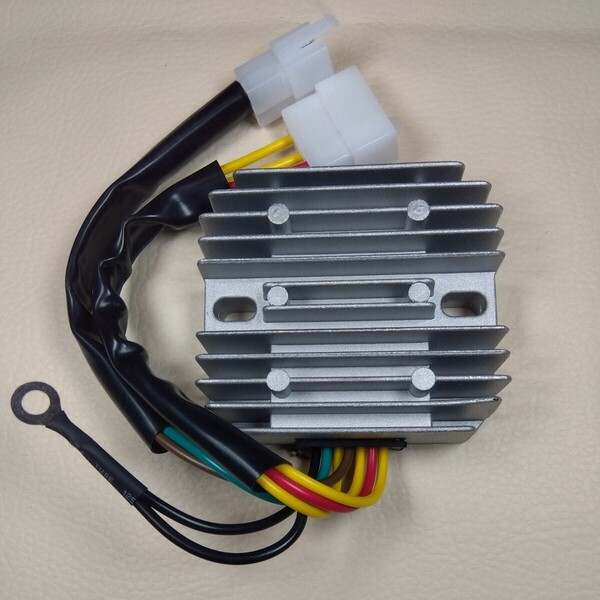 スズキ レギュレーター GT380 GT550 GT750 TS400 リプロ レクチファイア 整流器 社外品 SUZUKI