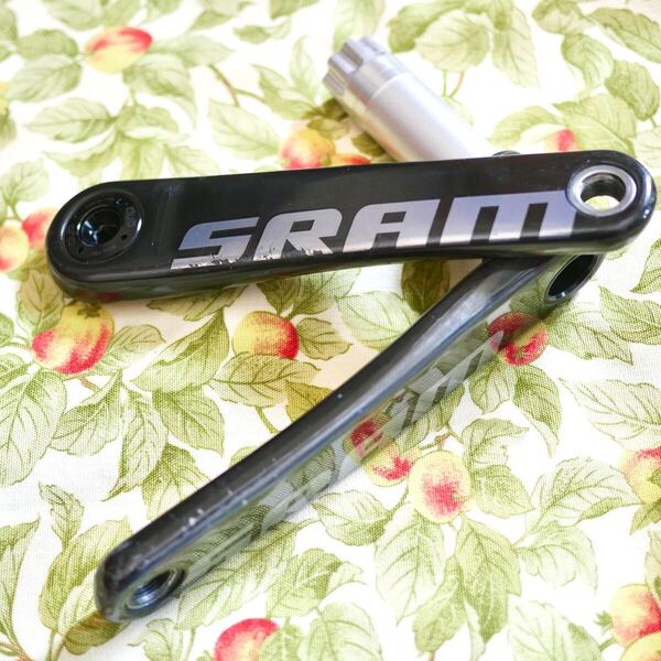 選手支給品 SRAM RED AXS D1 非売品 非売品プロチームモデル リドルトレック Lidl Trek カーボンクランク 172.5mm dub スラム レッド