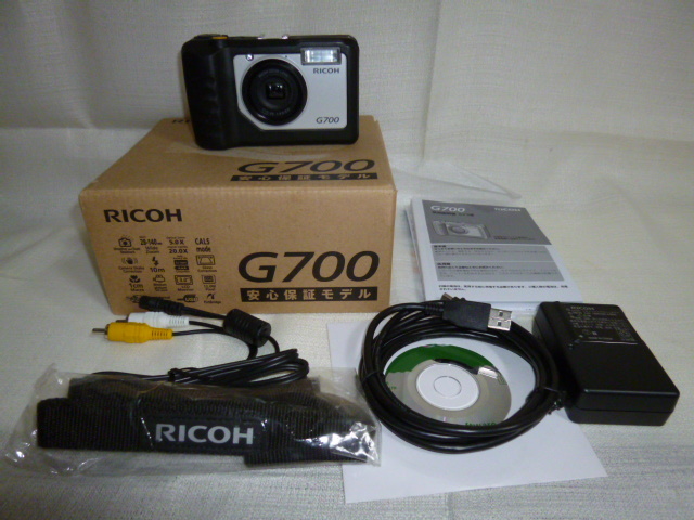 Amazon | RICOH デジタルカメラ G700 広角28mm 防水5m 耐衝撃2.0
