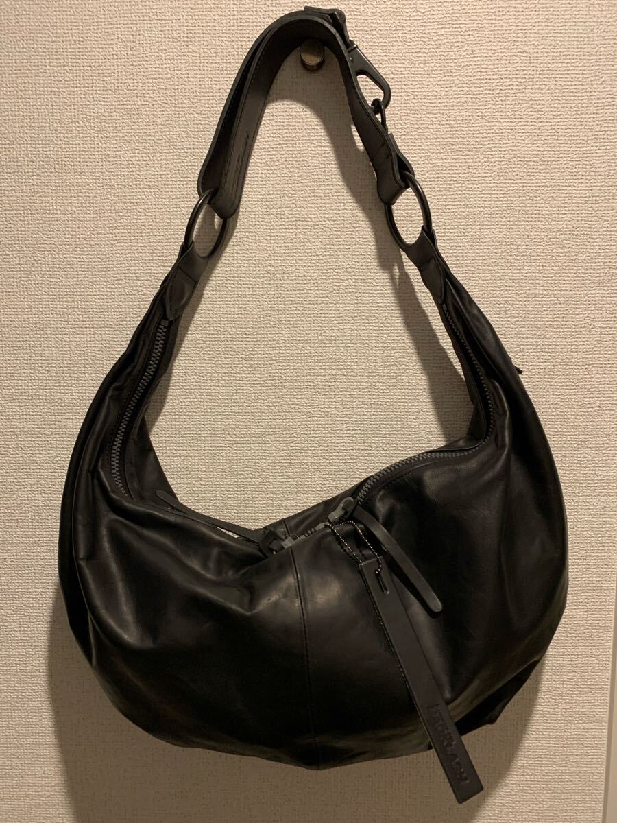希少 BACKLASH バックラッシュ ガーメントバッグ