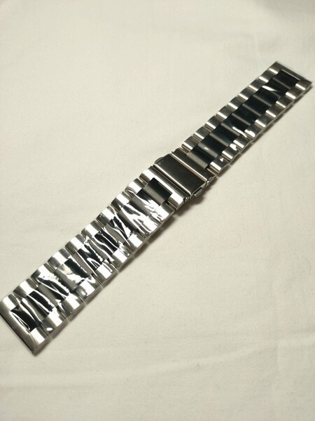 【新品】腕時計ベルト 22mm ベルト ステンレス シルバー&ブラックカラー 銀色 黒色 すてんれす 高級感