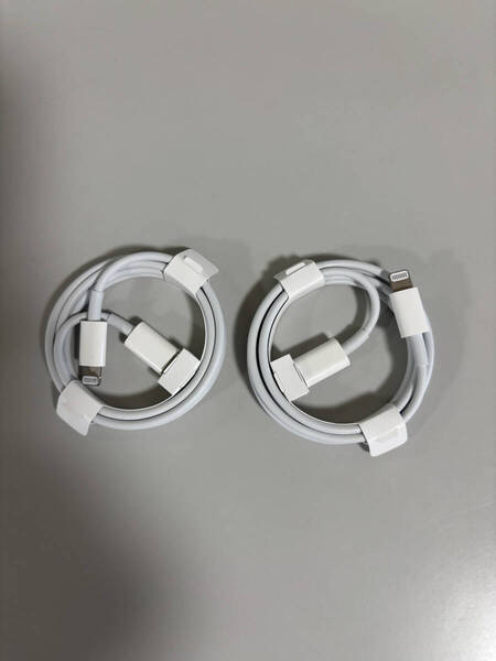 新品未使用 Apple 純正 iPhone 付属品 ライトニングケーブル Type-C