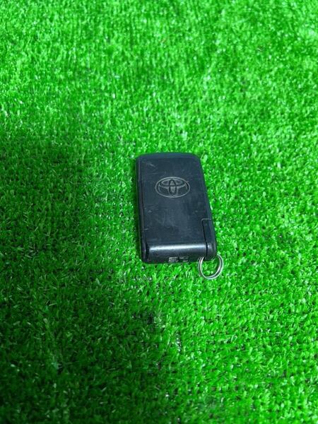 X7008トヨタ純正 bB プリウス パッソ NHW20 QNC20 21 QNC10 2ボタン スマートキー キーレス