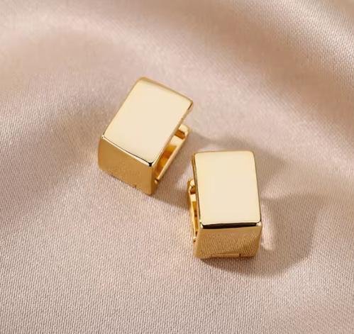 1079 レディース スクエア ゴールド ピアス 錆びにくい ハイクラス ジュエリー アクセサリー おしゃれ イヤリング シンプル フープ
