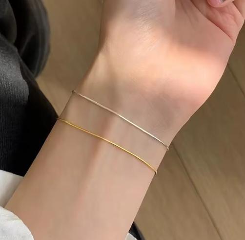 1082 レディース シルバー ブレスレット 刻印 細い サビにくい バングル ジュエリー アクセサリー おしゃれ シンプル かわいい 女性 銀