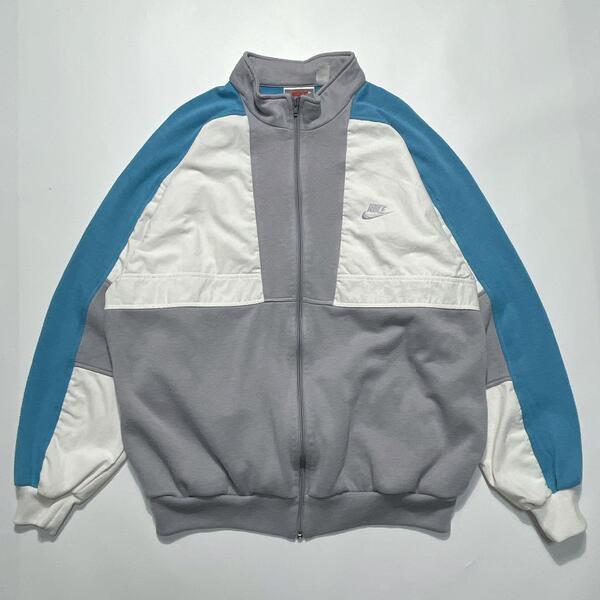 90's NIKE ナイキ 銀タグ トラックジャケット L グレー 白 水色 ワンポイント 刺繍スウッシュロゴ 90年代ヴィンテージ HTK6652