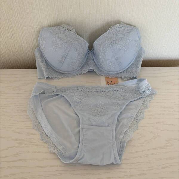 未使用新品■トリンプ・アモスタイル■ブラジャー&ショーツセット■水色・ブルー■レディース・ミセス・婦人■C70・Mサイズ