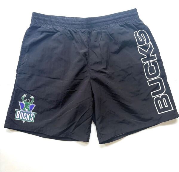 ミッチェルアンドネス Mitchell&Ness ミルウォーキー・バックス MILWAUKEE BUCKS バスケパンツ NBA ナイロンショートパンツ M ブラック