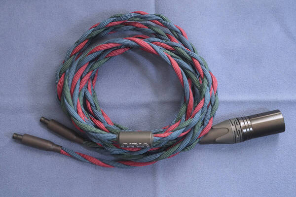 ② 英国 OIDIO社製 ゼンハイザー用 4極 XLR バランスケーブル 2m