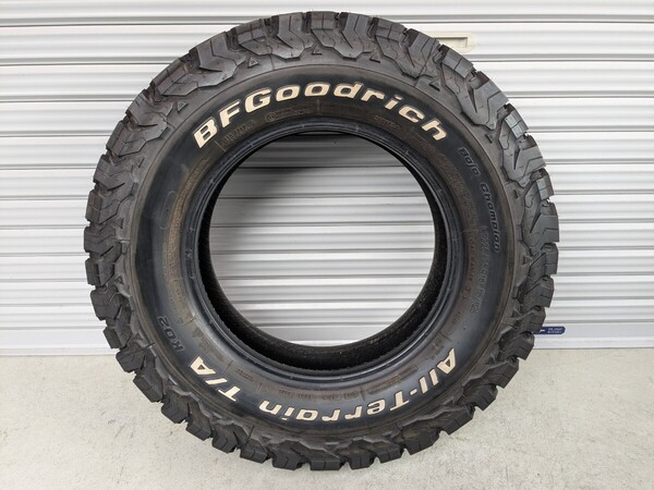 送料無料 ランクル プラド ジムニー ジープ デリカ D5 チェロキー BFグッドリッチ オールテレーン T/A KO2 225/75R16 ホワイトレター 1本
