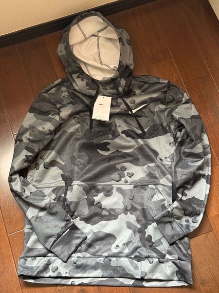 送料込 新品 XLサイズ ナイキ Nike TF カモ AOP プルオーバー DD1758-084 パーカー カモ 迷彩 THERMA-FIT