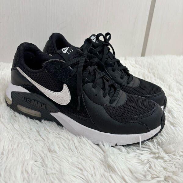 NIKEナイキ★エアーマックス★エクシー★24.5cm★黒白★ジョギングランニングウォーキングフィットネス