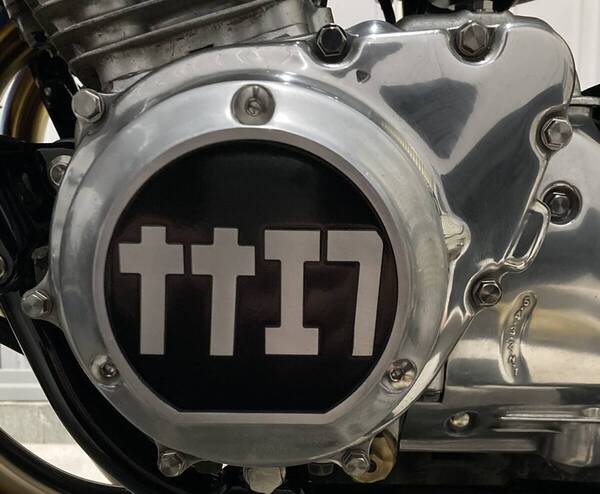 CB750F RC04 ワンオフ ポイントカバー