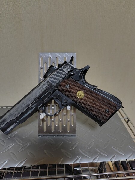 台湾製コルトガバメントガスガン