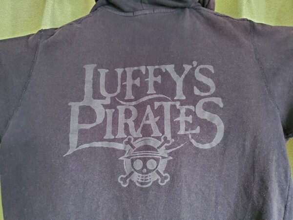ONE PIECE UT コラボ パーカー Lサイズ ユニクロ ワンピース