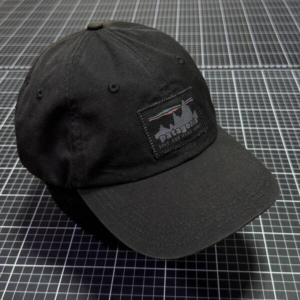 『パタゴニア』ベースボールキャップ "73 SKYLINE TRAD CAP" 38357 黒 ブラック