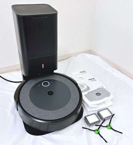 【良品】iRobot ルンバ iRobot i3+ ロボット掃除機 アイロボット クリーンベース【未使用付属品】【送料無料】