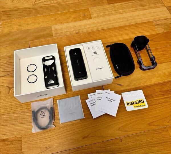 Insta360 X4 本体 PGYTECH 万能フレームセット 美品