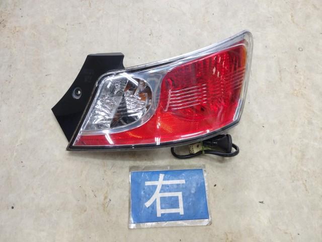 送料無料 bB QNC20 QNC21 QNC25 LED コンビ テール ライト