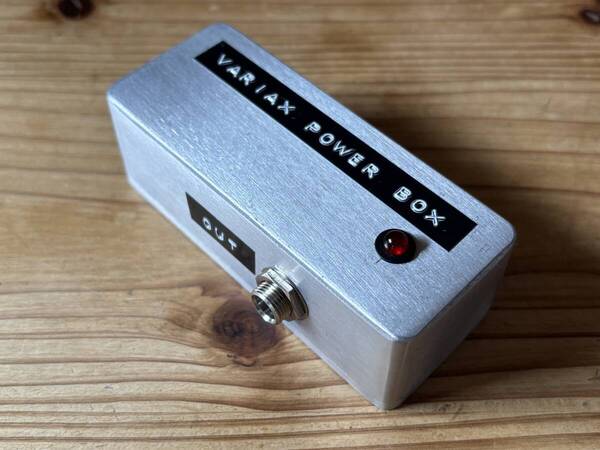 LINE6 XPS-AB(クローン) Variax ギター用コンパクト電源供給BOX 検) James Tyler Variax Standard SHURIKEN DI