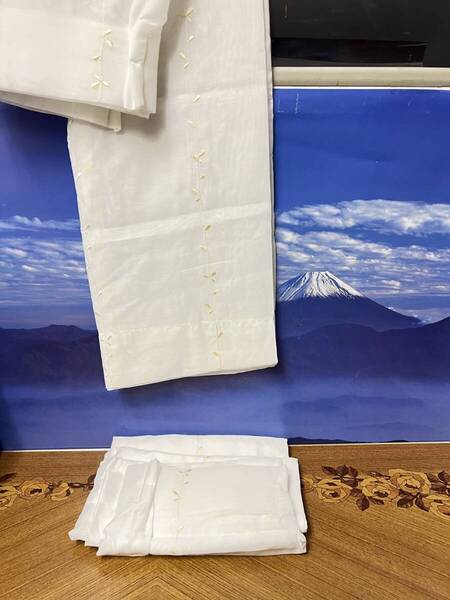 【レースカーテン プルネラ 100x133cm 2枚入り】 洗濯可 フック付き インテリア お住まい 訳有り