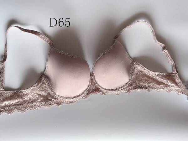 D65☆Simone Perele シモーヌ ペレール ワンホックブラ Caresse フランス高級ランジェリー