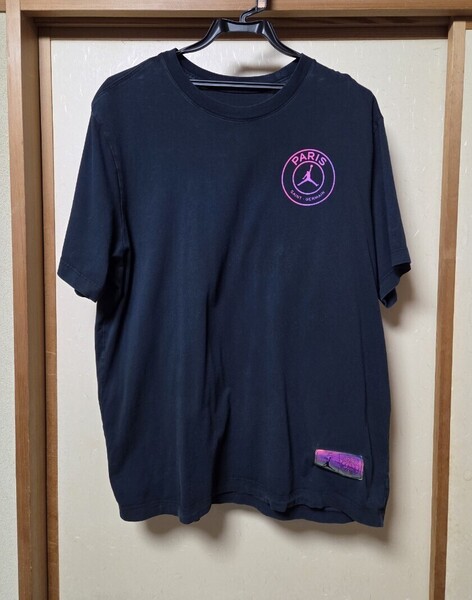 ナイキ【パリサンジェルマン×ジョーダンPSGワードマークTシャツ3XL】XXL4LジョーダンブランドNIKEピンク黒ブラックLLビッグサイズJORDAN