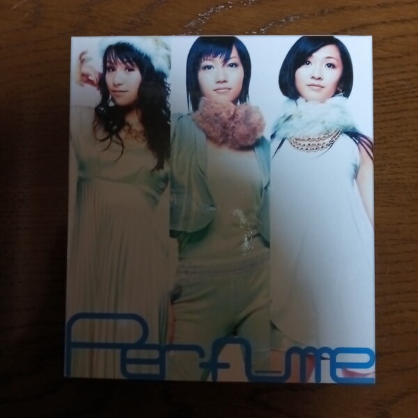 【美品 状態良好】Perfume - Perfume Complete Best 初回生産限定盤 DVD付きCDアルバム