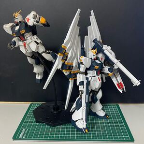 HGUC νガンダムダブルフィンファンネル装備 最終決戦イメージ素体 2体セット