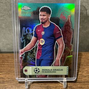 2024-25 Topps Chrome UEFA Club Competition ARAUJO アラウホ /199 バルセロナ
