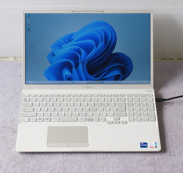 030・第11世代CPU搭載の究極のモバイルマシーン・TH77/E3・i7-1165G7/8GB/SSD512GB/15.6/Microsoft Office LTSC 2024 Professional Plus
