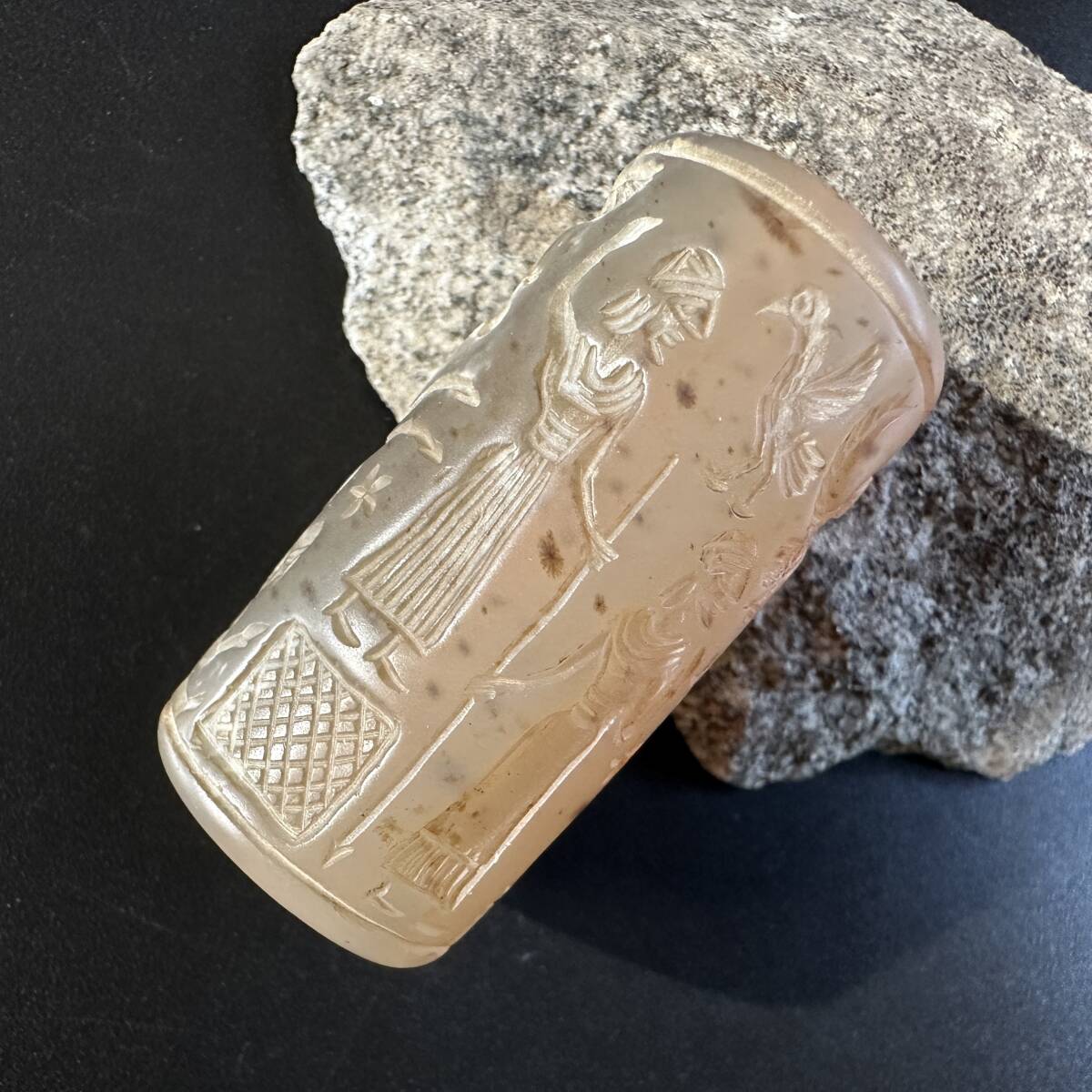 ◇ササン朝ペルシャ◇円筒印章 神と王 古代オリエント文明