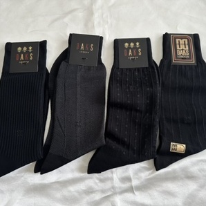 ダックスDAKSビジネス靴下4足組・訳有・送料込・D3 お安くどうぞ!