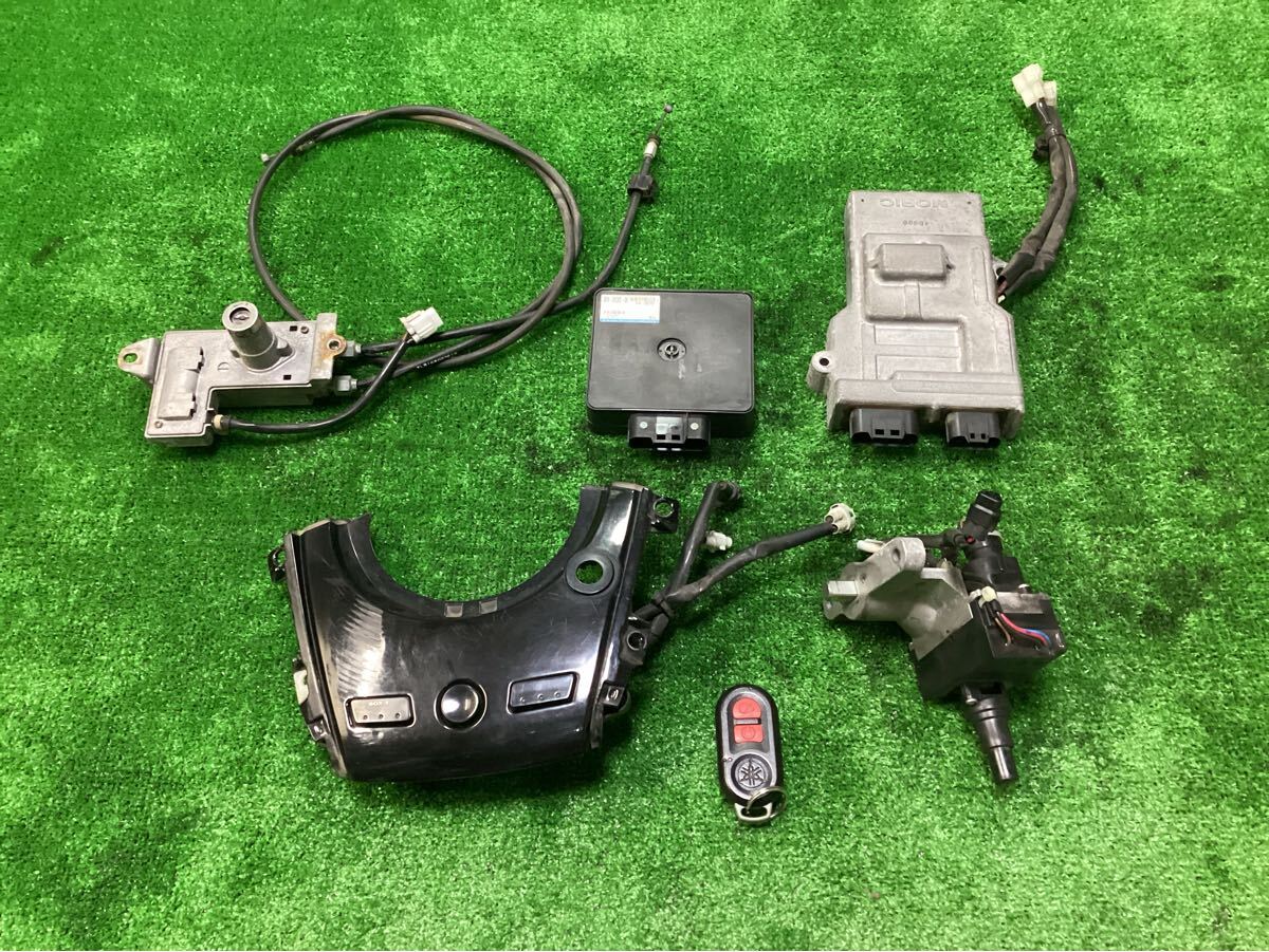 ヤマハ マジェスティ250 SG20J 純正シリンダー キーセットスマートキー ヤマハ マジェスティ250 SG20J 純正シリンダー キーセット