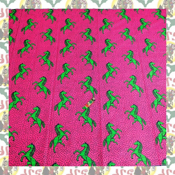 【SALE/180cm x 110cm/2ヤード】アフリカンプリント生地 barg-q66 アフリカ布 アフリカ生地 ゴールドプリント アンカラ キテンゲ パーニュ