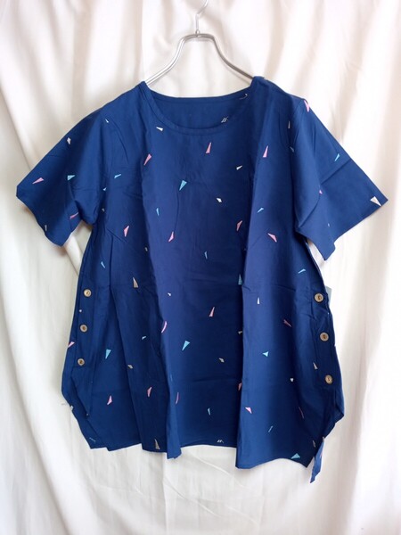 12512 ★★ Voie Lactee サイドスリット入チュニック 新品 半袖