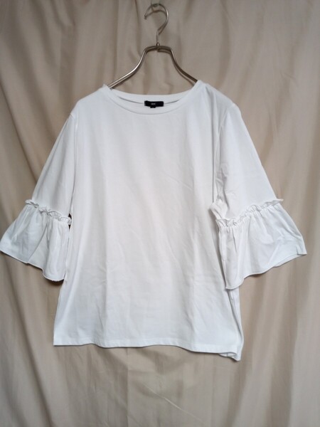 12459 ★★ DHC 袖口フレア 半袖Tシャツ サイズLL 白 ゆったり