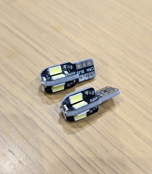 チャンス品☆大特価☆明るい☆ T10/T16 LEDバルブ♪2個セット LED ホワイト